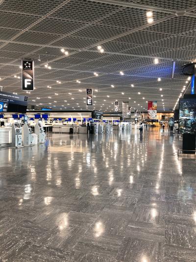 久しぶりの成田空港