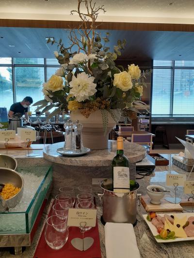 ぱくぱくモグモグ漫遊記 お得なプランでホテル満喫2日目お目当ての朝食会場ヘ