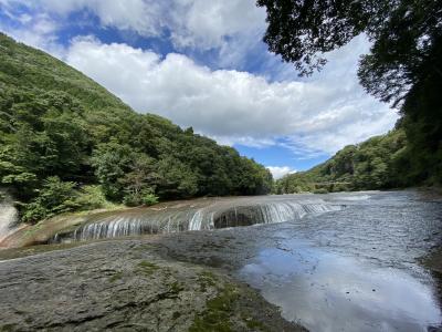 4連休前、水上温泉に滑り込んで温泉を満喫してきました。東洋のナイアガラ・吹割の滝を堪能してきました。