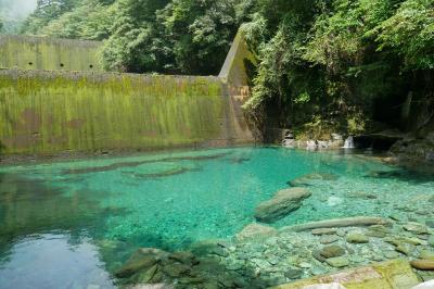 ブルーな気分、高知の渓谷めぐり