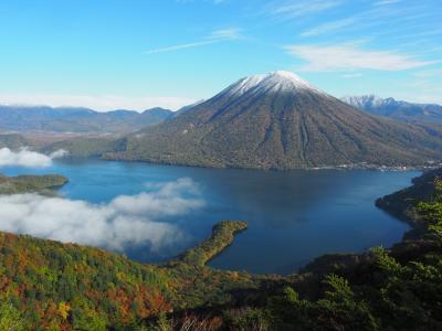 奥日光で三滝を鑑賞して、半月山～社山を縦走してきました！