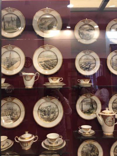 【繊細な陶器に囲まれる空間】～ラトビア・リガ　歴史と海運の博物館～