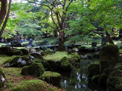 山奥にひっそり佇む庭園求めて