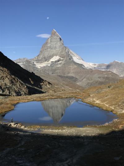 絶景が広がるアルプスの山歩きと鉄道の旅：スイス、リヒテンシュタイン旅行【２９】（2019年秋 ６日目② 絶景！マッターホルン）