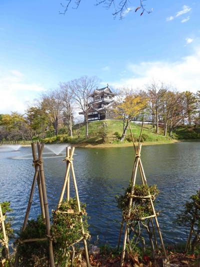 晩秋の上越・高田城公園