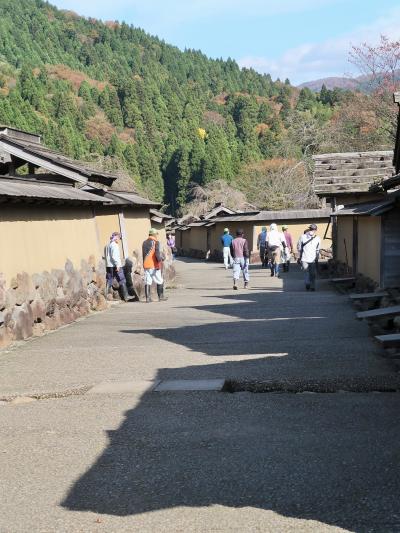 福井県-10　福井市a　一乗谷朝倉氏遺跡　城下の町並-復原　☆住宅/町屋-立体模型は原寸大で