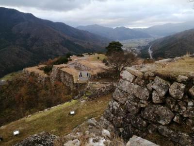 ’２０　京都・奈良・兵庫 紅葉＆100名城旅２１　兵庫 雨の竹田城跡