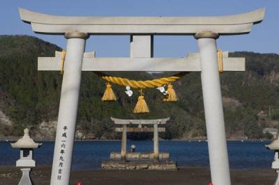 古代と祈りを感じる島旅④～対馬・上島～