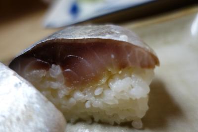 20210108 京都 錦市場すぐ、寿しさか井で鯖ずしをいただく