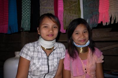 2009年 ロイクラトンと首長族の村訪問