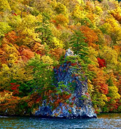 北東北紀行ー目標「紅葉の奥入瀬渓谷の散策」8日目 休屋ー十和田湖遊覧ー奥入瀬渓流ー安比高原