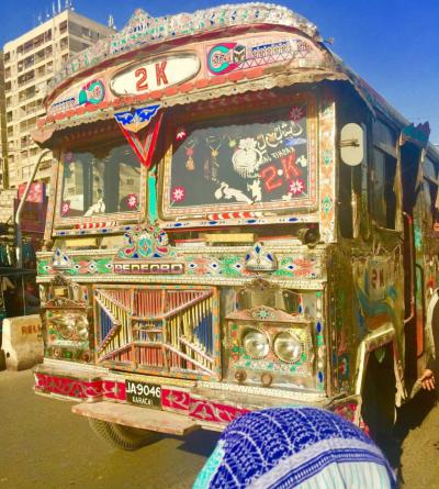 ( 復刻版旅行記 )   パキスタン の  バス 運転手が  みんな  麻薬中毒だった件　　2018