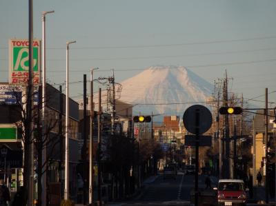 上福岡駅から見られた富士山