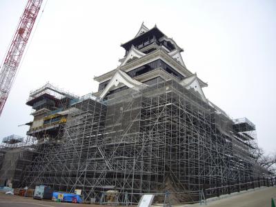 修復中の熊本城見学と「くまモン誕生祭」