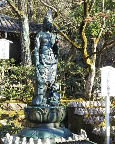 泉涌寺塔頭寺院をチャリで巡る