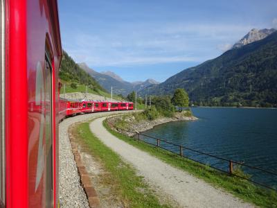 絶景が広がるアルプスの山歩きと鉄道の旅：スイス、リヒテンシュタイン旅行【５２】（2019年秋 ８日目⑥ 世界の車窓から的な風景）