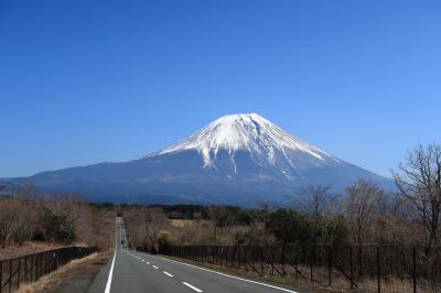 朝霧ゴルフコース入口(静岡県富士宮市）へ・・・