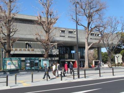 こらえきれずにオペラ鑑賞のつもりが，上野駅公園口の変貌に方向転換