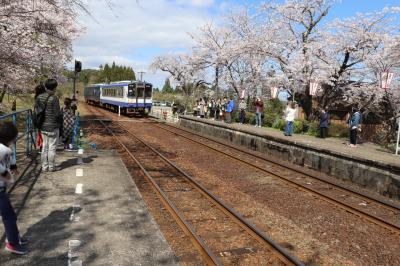 桜駅と和倉温泉