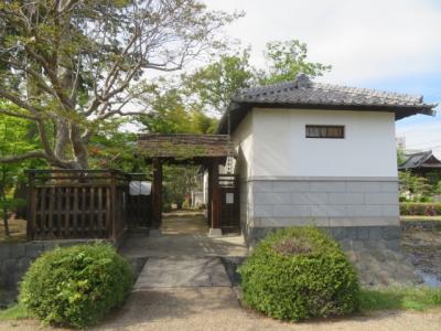 石和温泉の街中散策（小林公園・八幡宮・八田家・ワイナリー）