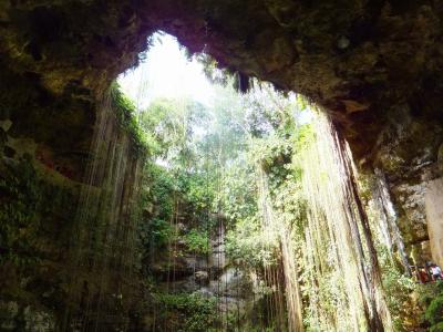 メキシコの旅（５）チチェンイッツァー、セノーテイキル、エクバラム