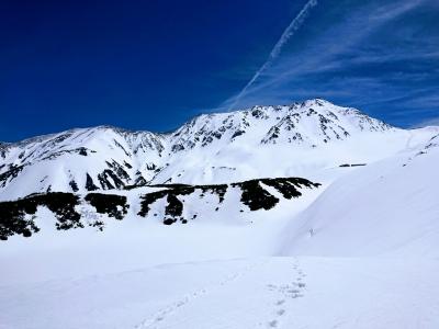 黒部立山アルペンルート 雪の大谷へ おまけで中山高原と信州ジンギスカン