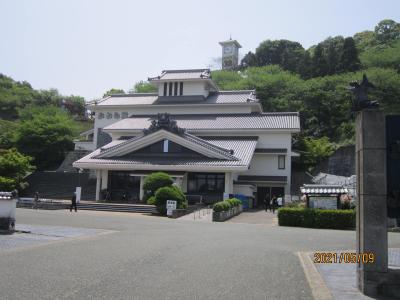 街歩き23・菊間の「かわら館」バラ園