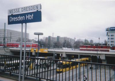 2007年春、フィルムカメラとガラケーの画像で振り返るヨーロッパ卒業旅行（その2・ドレスデン中央駅編）