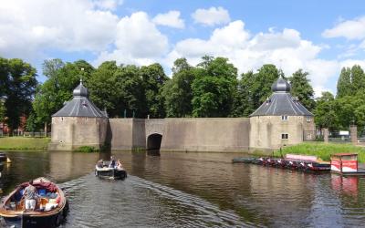 2016夏オランダの旅04：ブレダの城には戦車と水門