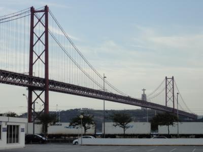 初めてのリスボン 15(イタリア・スペイン・ポルトガル・オランダ 12日間の旅 6-15）"5月24日橋" と "クリスト＝レイ像" !