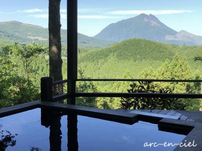 新緑かがやく山を望む温泉の旅☆〔３〕草屋根の宿　龍のひげ／別邸ゆむた（2021）