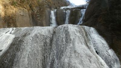 自然の美しさ　絶景　凍り付いた瀧　茨城の旅　4