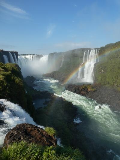2021MAY初めての南米ブラジル･乾季で水が少ないイグアスの滝とイタイプ水力発電所見学、カッパなんか要らない