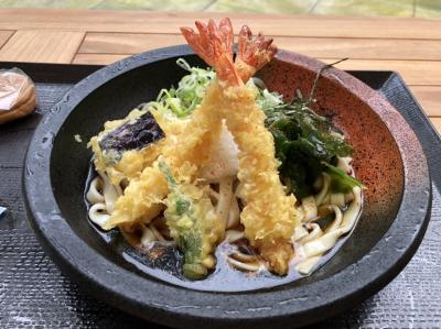 熱田神宮参拝①宮きしめんでランチ