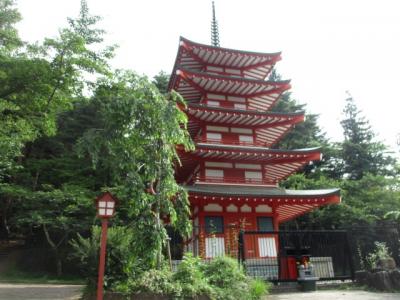 新倉浅間神社、新倉山ハイキング