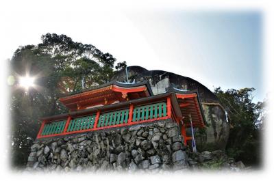 「神倉神社」神秘的なゴトビキ岩は熊野権現降臨地