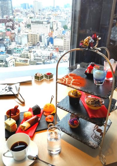 お一人様で破格の新宿プリンスホテルお籠りステイ☆初めての新大久保とハロウィンアフタヌーンティー ♪