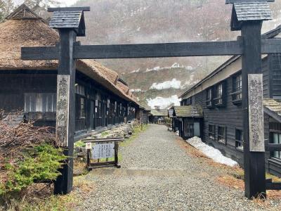 田沢湖、名湯乳頭温泉と、桜咲く小京都角館を訪ねる旅。