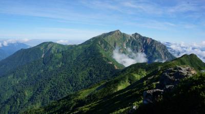 名峰鹿島槍ヶ岳を目指す北アルプスへの旅