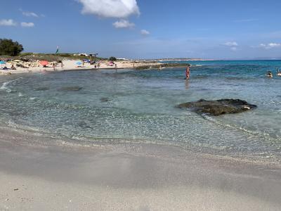 バレアレス諸島のフォルメンテーラ島のビーチ。