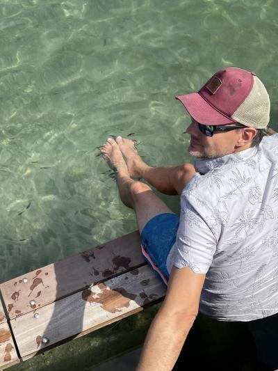 アテネ郊外をドライブ＆海水浴、ドクターフィッシュの湖！