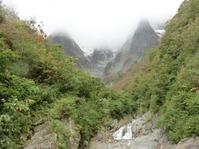 谷川岳一の倉沢・草津温泉・戸隠古道7日間後編