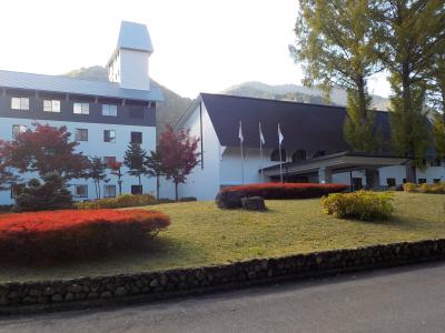 紅葉を見に、ANA ホリデイ・インリゾート信濃大町くろよん宿泊