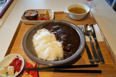 JALカレーをいただきに成田へ。