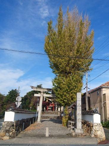 【お散歩テケテケ】運動不足解消に歩きましょう。<二川八幡神社>