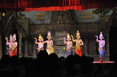 2014年カンボジア旅行記　第16回　アプサラダンスショーを見学