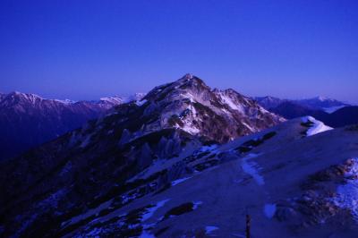 祝100周年の燕山荘から見る140年ぶりの皆既月食　※月食写真微妙