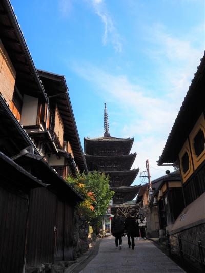 今年こそ京都へ！12月でもまだまだ紅葉を楽しめました②知恩院、八坂神社、八坂の塔、高台寺~京都駅