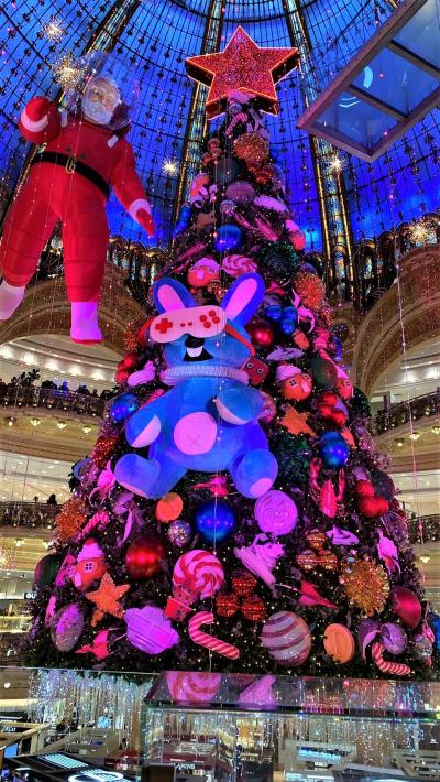 妄想旅行記　今年のギャラリーラファイエットのクリスマスツリーは？