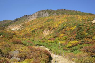 秋の安達太良山へ日帰り紅葉登山